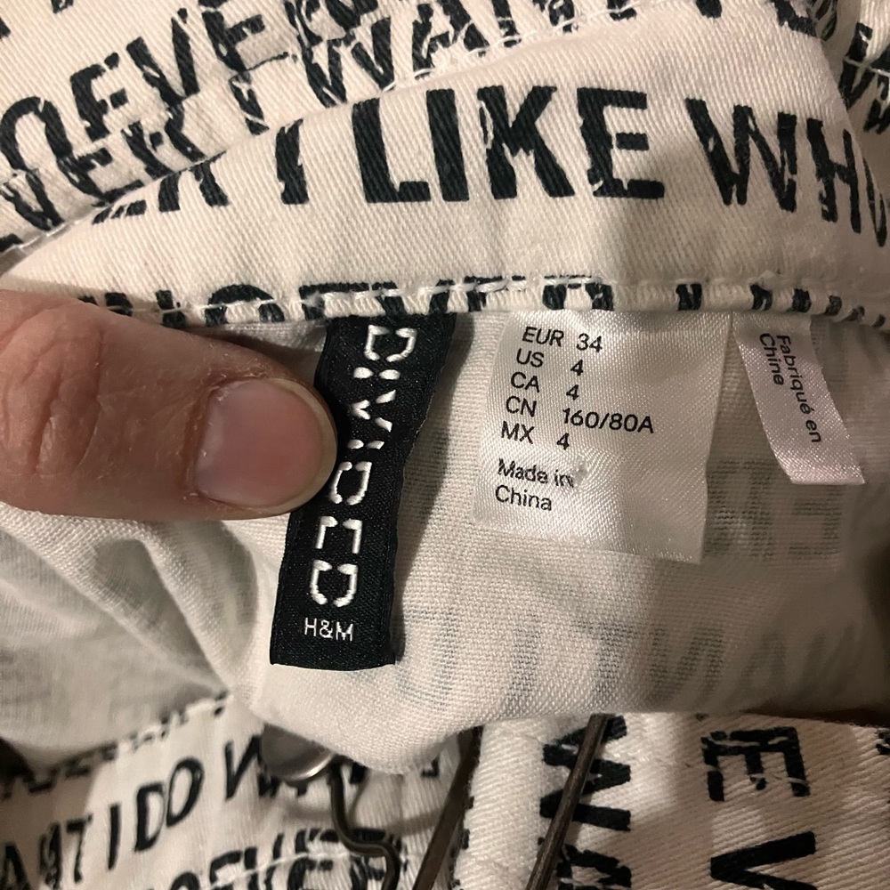 Text Print Overall Style Mini Dress - Picture 4 of 4